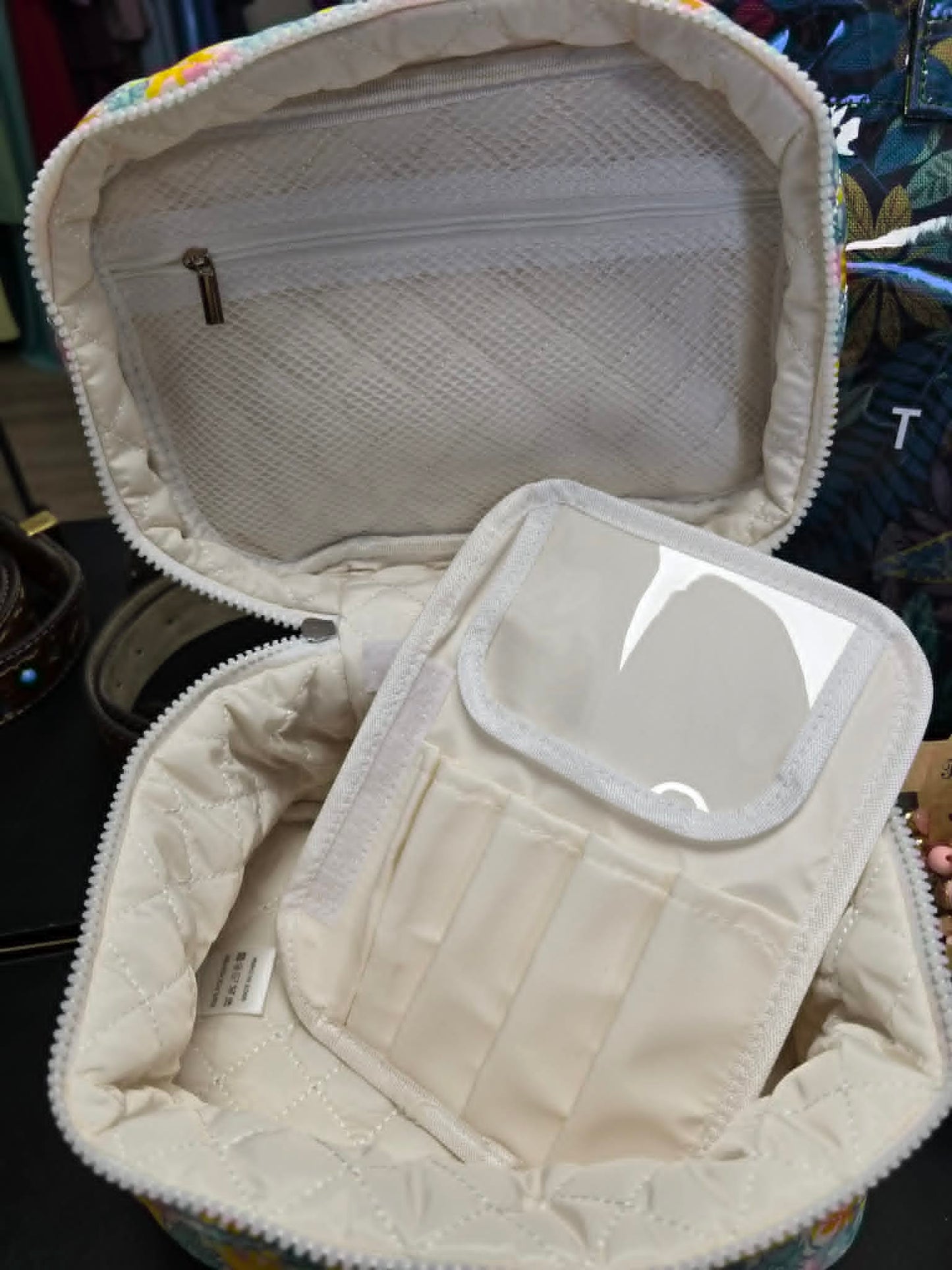 KATYDID quilted travel tote