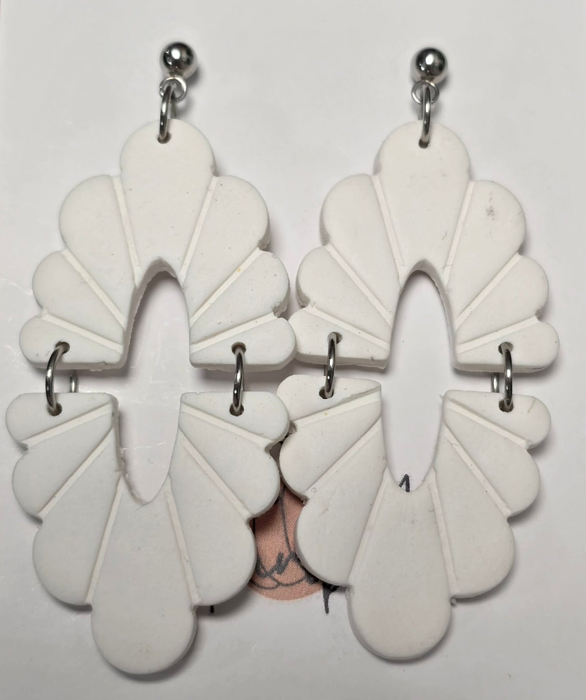 White dangles