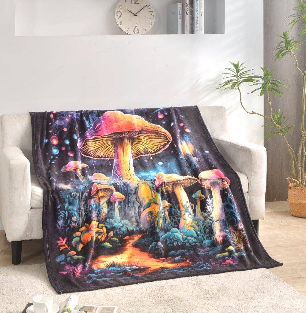 "Psychedelic Mushrooms"  1-Ply Faux Fur Everyday Blanket