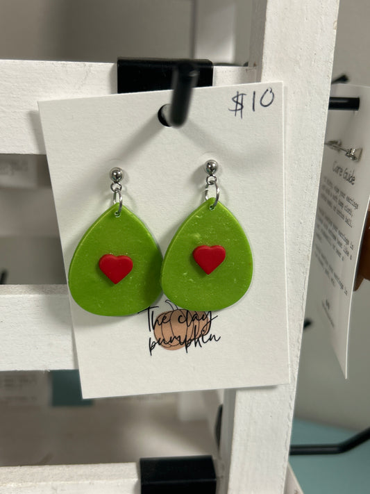 Grinch’s heart oval