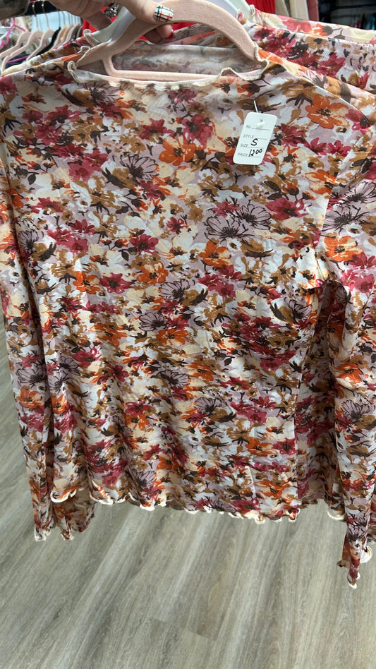 Floral lace top
