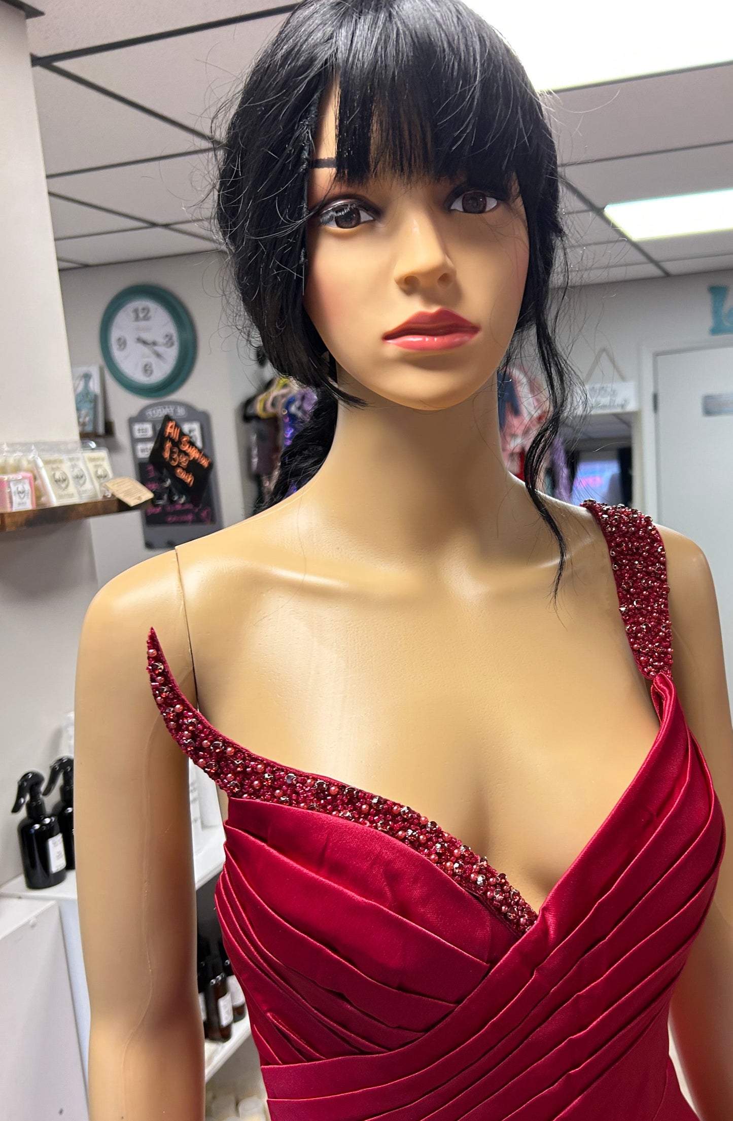 One shoulder satin formal Nox Anabel Red or Black