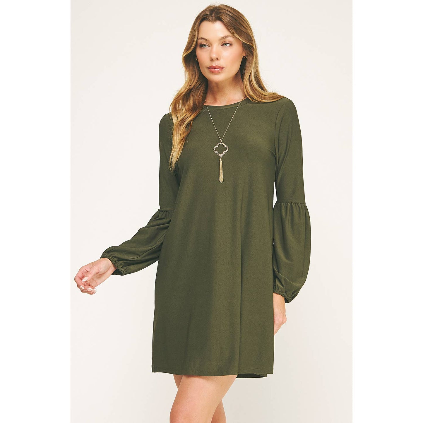 FEMININE POISE DRESS & NECKLACE