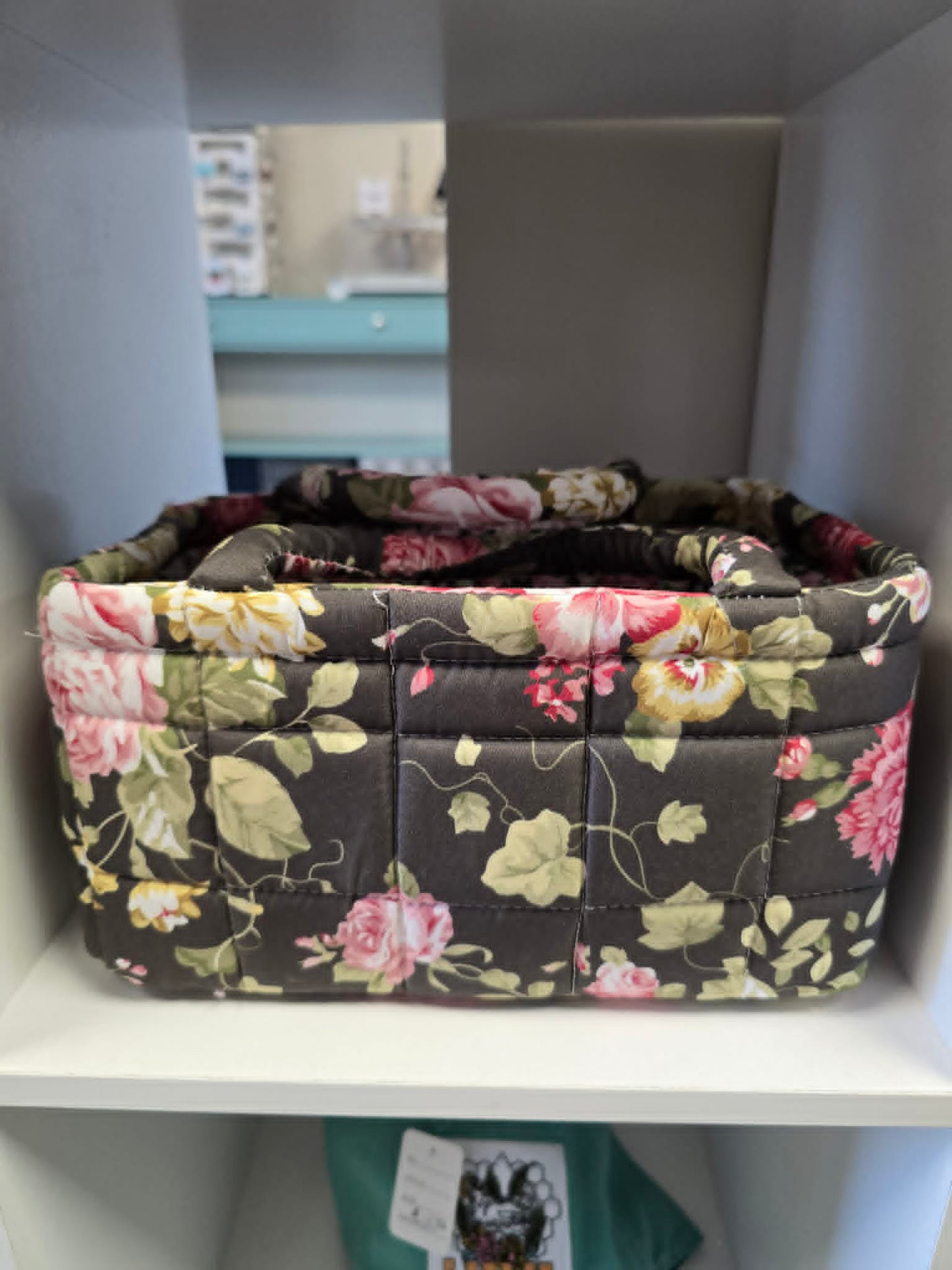 Quilted tote basket