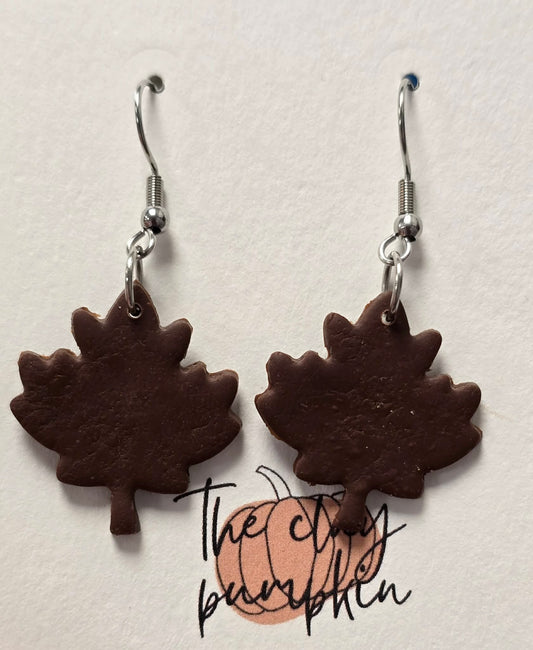 Brown leaves